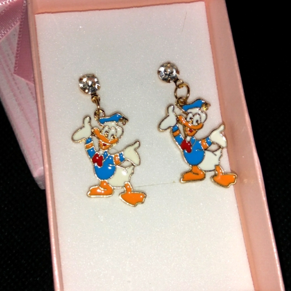 °Betsey Johnson Donald Duck Earrings